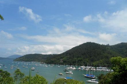 Marina de Ubatuba (vista do mirante)  - Foto: Monalisa Duarte dos Reis(Licença-cc-by-sa-30)