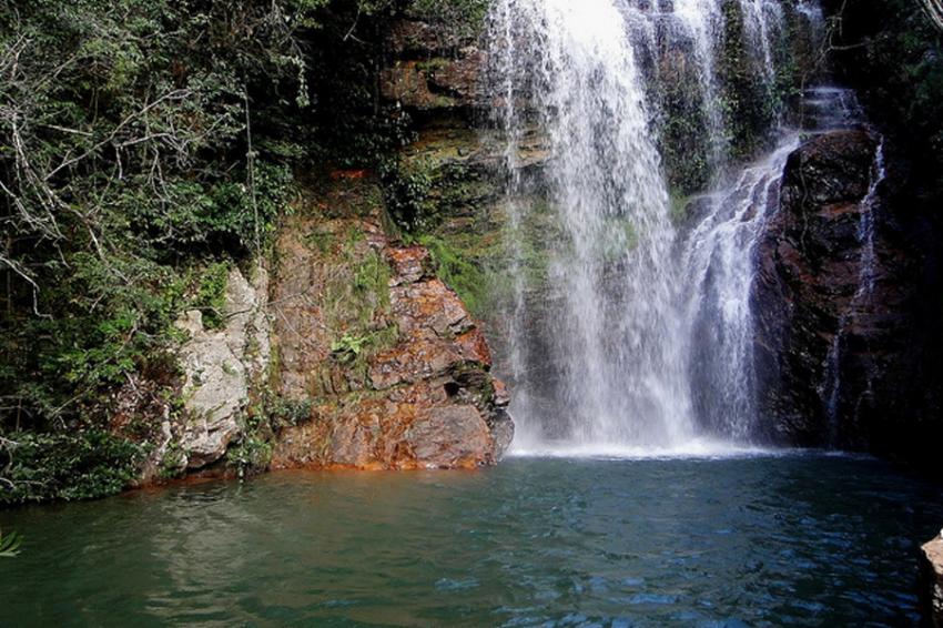 Cachoeira da Saia Velha