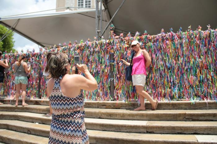 Turistas na Lavagem do Bomfim - Foto: Tatiana Azeviche - Setur-Ba