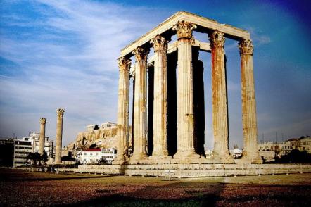 Templo de Zeus Olimpico Atenas - Foto: Ricardo Andre Frantz (Licença-cc-by-sa-3.0)