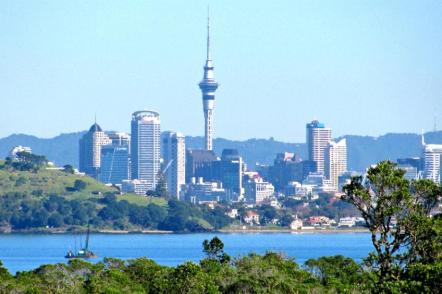 Centro financeiro de Auckland - Foto: Chewypineapple (Licença-cc-by-sa-3.0)