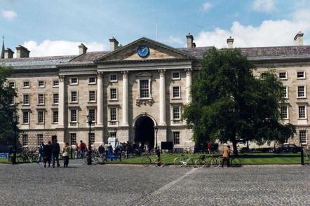 Trinity College Dublin - Foto: Matpib -  (Licença-Dominio publico) 