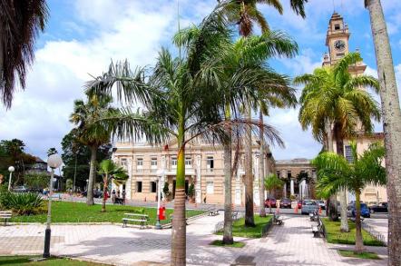 Praça dos Três Poderes - Foto: Peace (Licença-cc-by-sa-2.0)