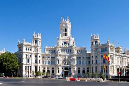 Palacio Cibeles (Sede da Prefeitura) - Foto: Carlos Delgado (Licença-cc-by-sa)