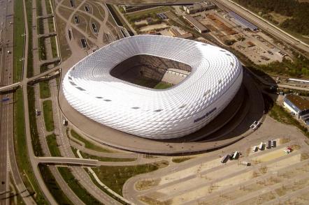 Allianz arena - Foto: Maximilian Dorrbecker Chumwa (Licença-cc-by-sa-2.5)