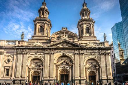 Catedral metropolitana de Santiago - Foto: Gameoflight Boris G